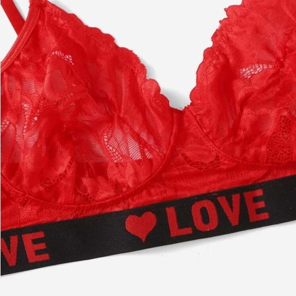 RED ROMANTIC LOVE BRALETTE - Picture 5 of 8